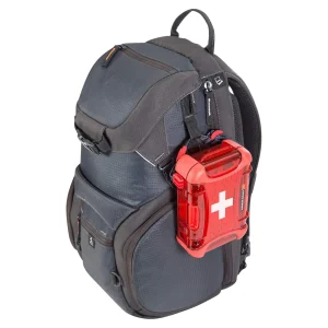 320 CASE FIRST AID LOGO 22